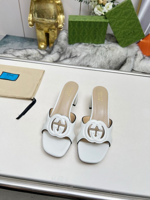2025 Gucci White Leather Slippers MJ00190