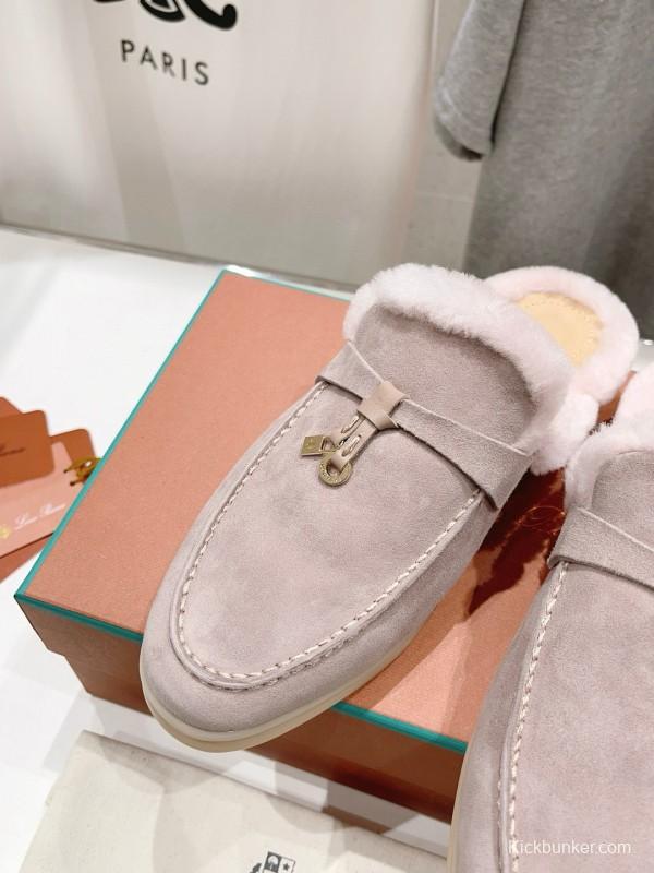 2024 Slippers LP light pink suede shearling slippers MJ00300