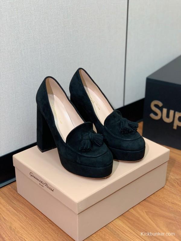 2025 Women Gianvito Rossi Black Suede Platform Tassel Loafer KFY00330