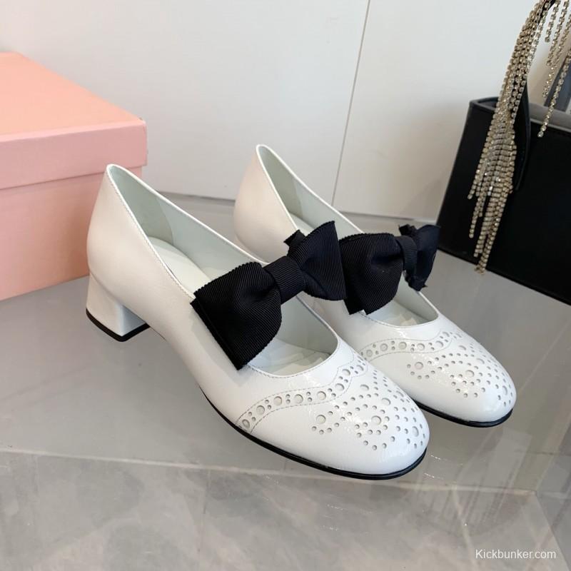 2025 Women Miu Miu White Leather Mary Jane Brogue Bow KFY00280