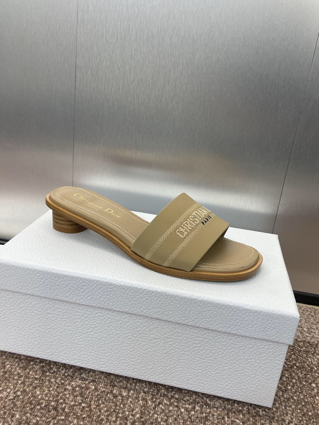 2025 Women Dior Beige Fabric Slide Sandals KFY00300