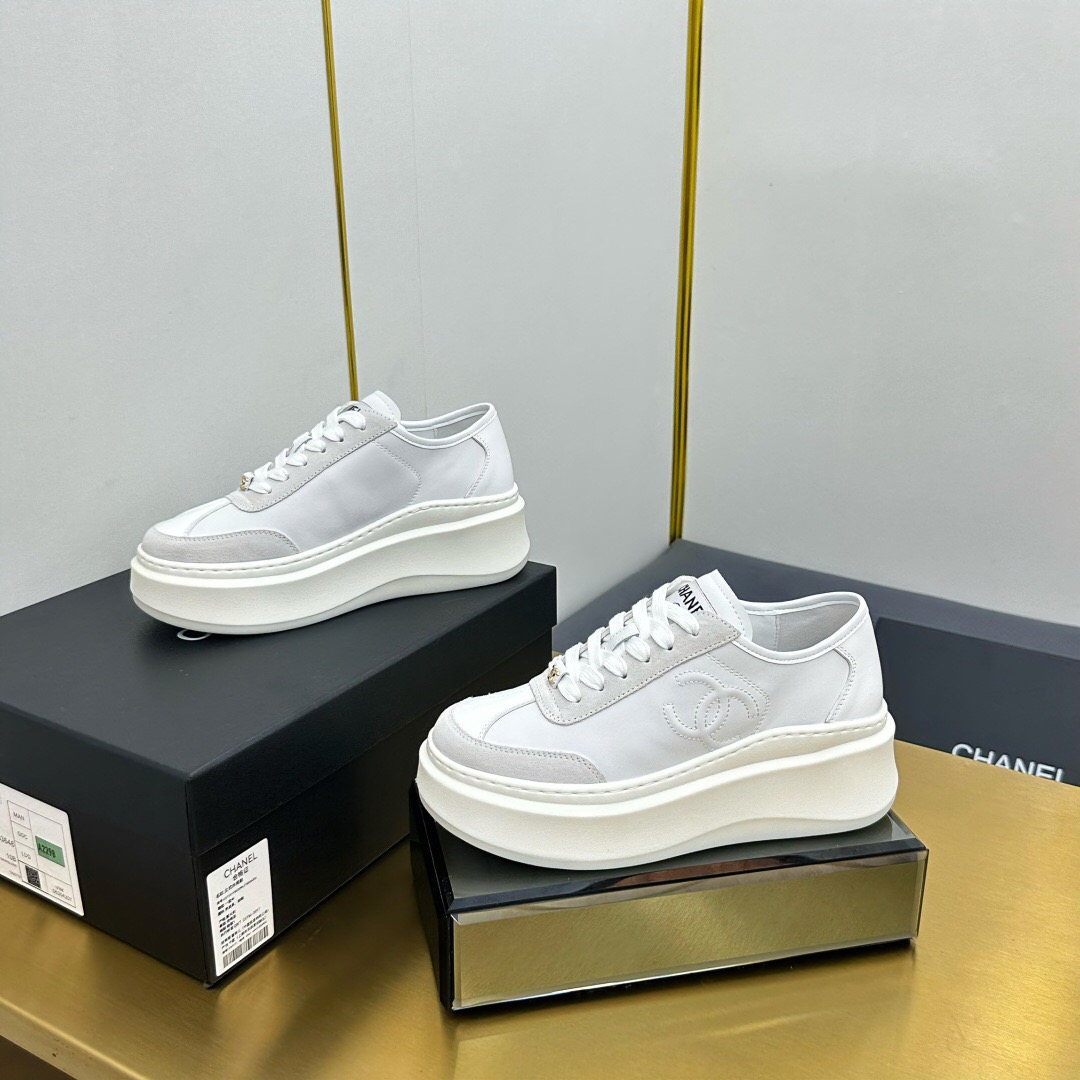 2025 Women Chanel White Leather Suede Sneakers