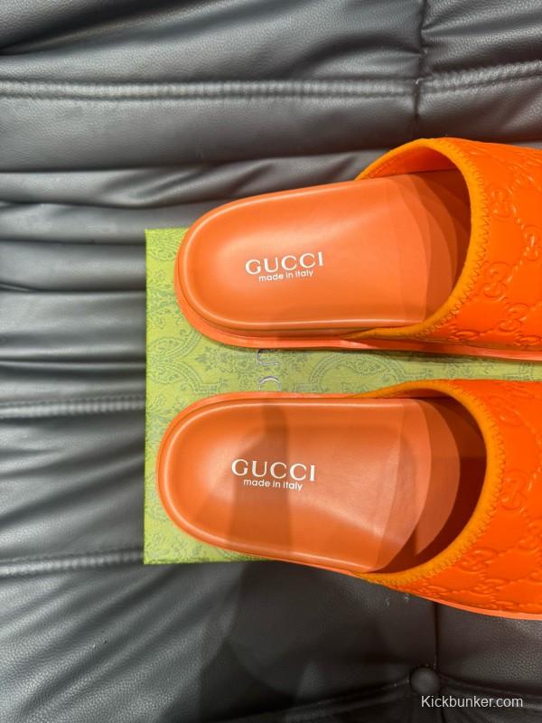 2024 Slippers Gucci Orange Rubber Slippers MJ00200