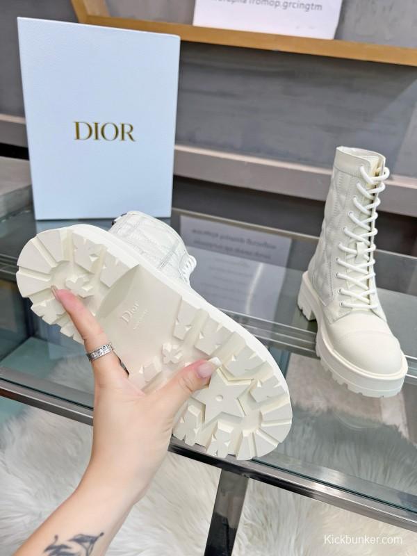 2024 Women Dior white leather boots MJ00430