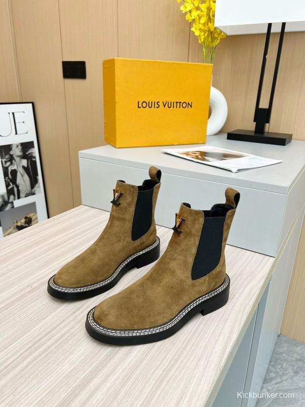 2024 Women Louis Vuitton Brown Suede Chelsea Boots MJ00340