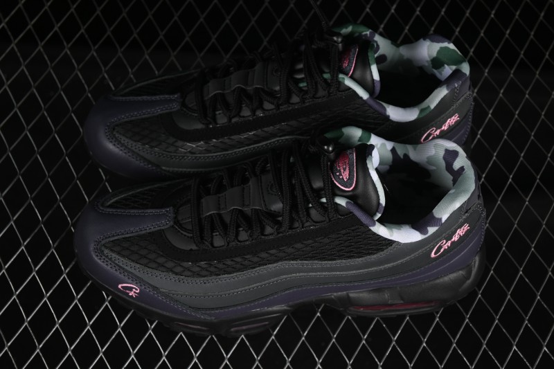 Nike Air Max 95 Retro Cushioned Running Shoes with Air-Sole Unit - FB2709-001