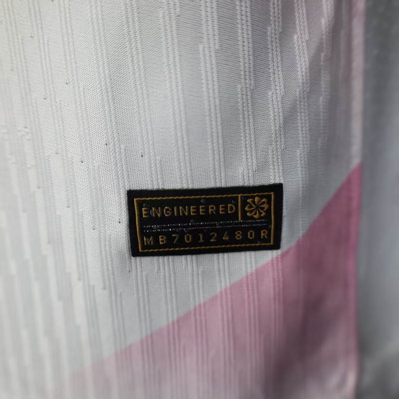 Player Version 25/26 FC Barcelona Pink White with Diagonal Stripe Pattern Jersey