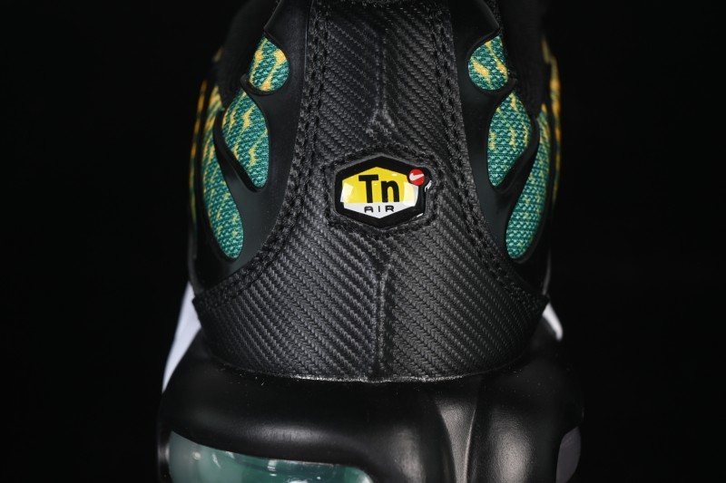 Nike Air Max Plus Retro Running Shoes with Air Cushion Technology - IB7671-700
