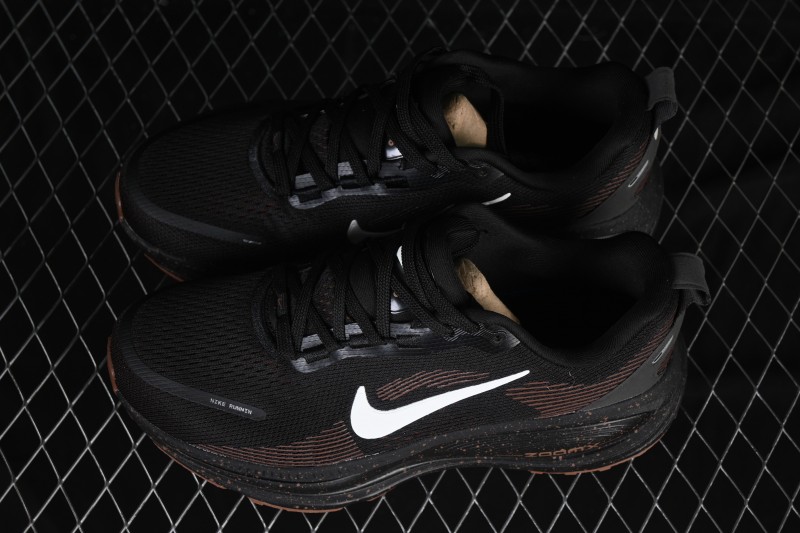 Nike Air Zoom Vomero 18 Cushioned Running Shoes - IH4454-001