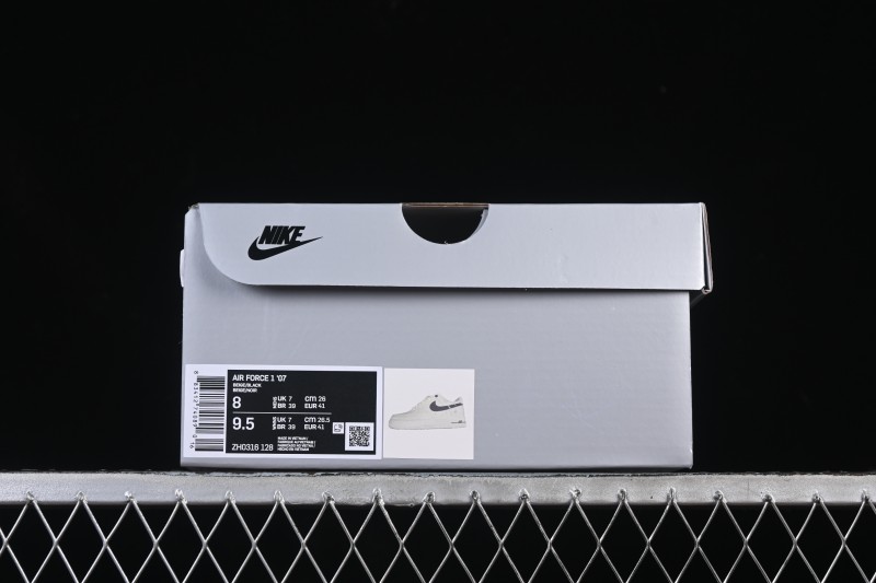 Nike Air Force 1 '07 Low Casual Sneakers in White Black - ZH0318-128