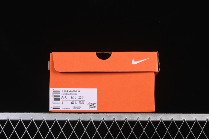 Nike Air Zoom Vomero 18 Cushioned Running Shoes - IH3634-099
