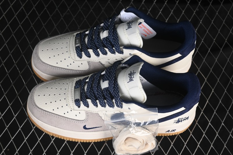 Nike Air Force 1 '07 Low Stussy Collaboration Casual Sneakers with Full-Length Air Cushion - JS8028-016