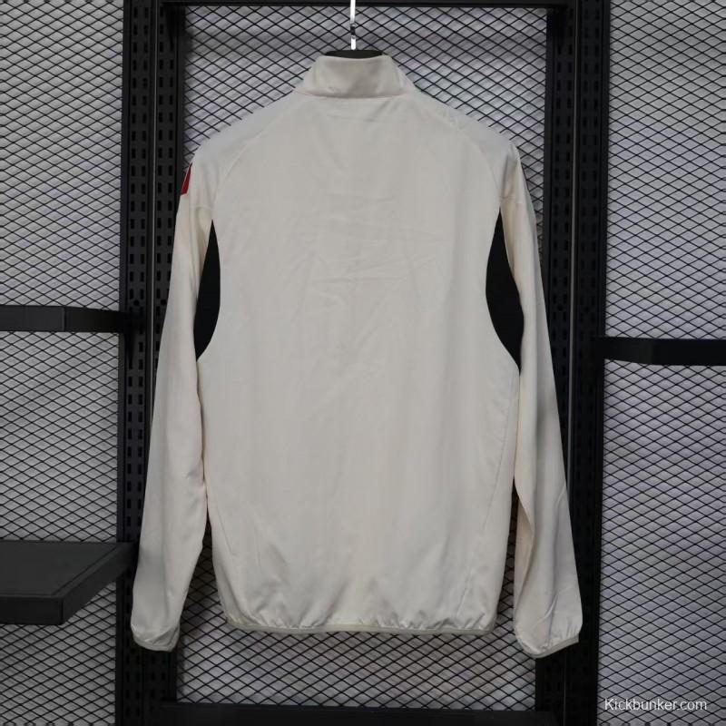 25/26 Liverpool White Windbreaker (with Inner Lining)
