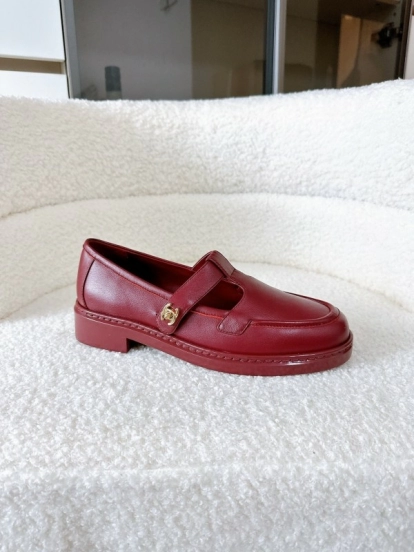 Chanel 2025 SS Loafers Classic Elegant Design - KFY00320
