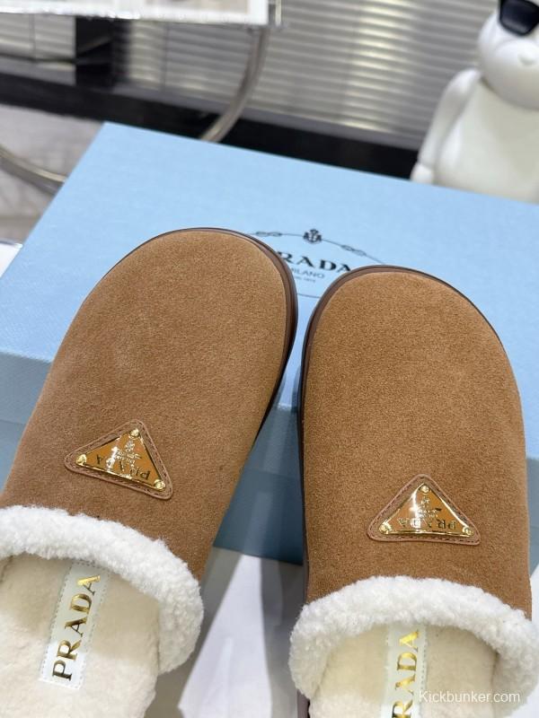 Prada Spring/Summer 2025 Iconic Shearling Slippers - KFY00280