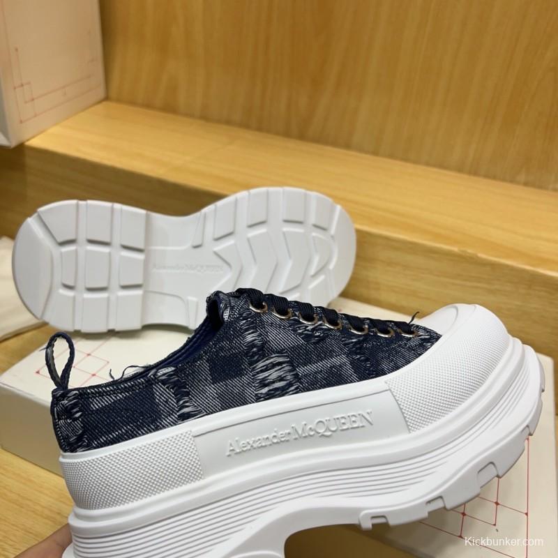Alexander McQueen Spring Summer 2025 Premium Platform Sneakers - AS00300