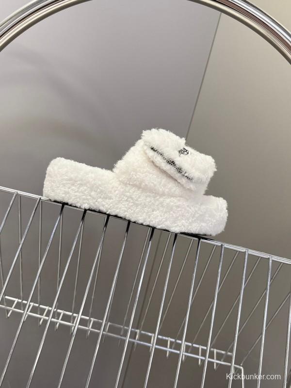Balenciaga 2025 SS Couple Edition Coca-Cola Fur Slides - KFY00230