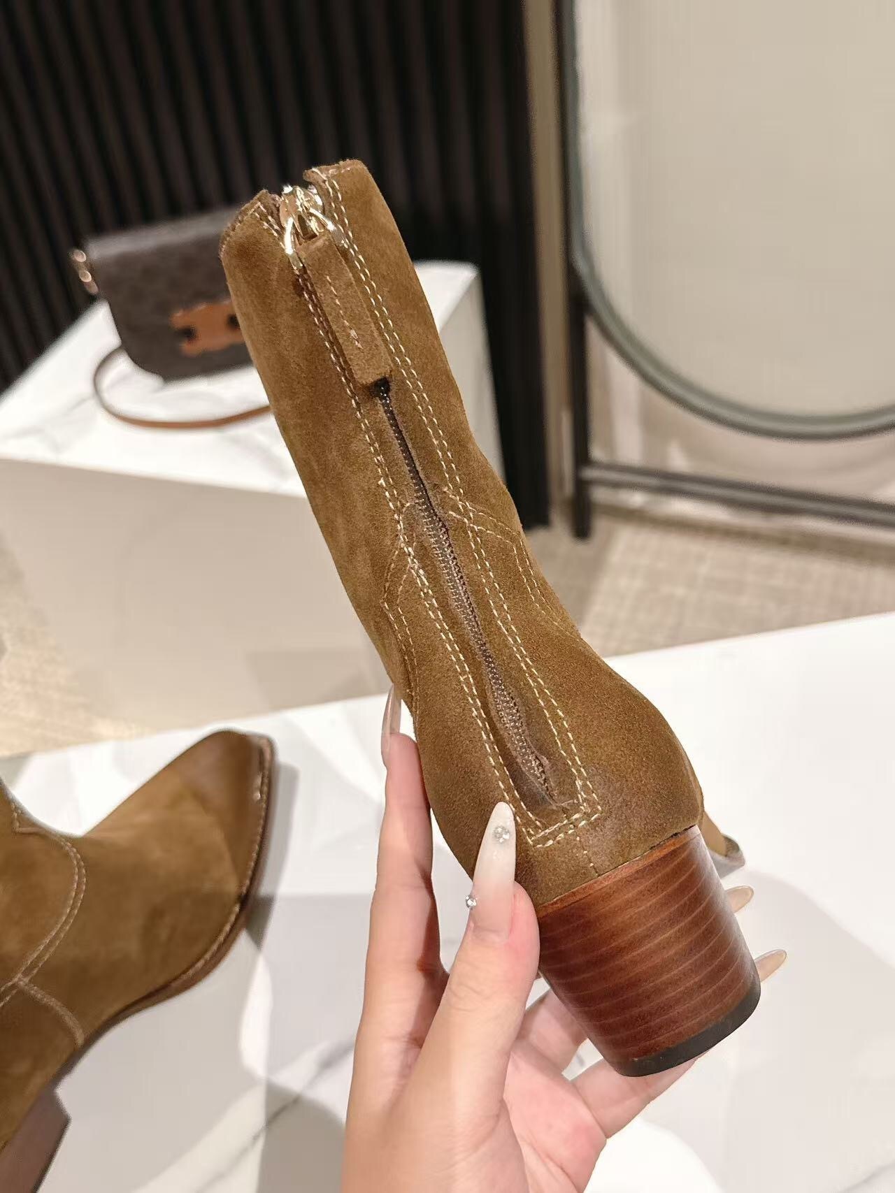 CELINE 2025/SS Fashion Boots - LY00410