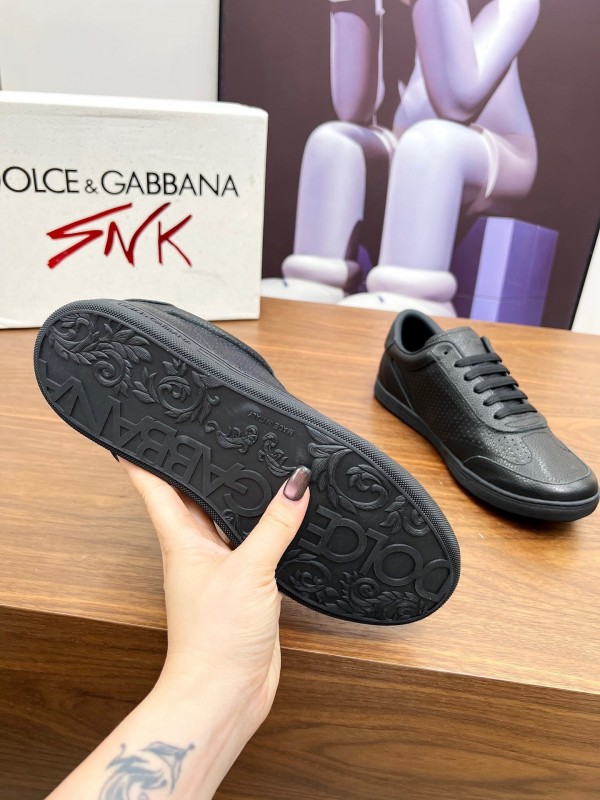 Dolce & Gabbana 2025 SS Casual Shoes with Exaggerated Fashion Style - AS00270