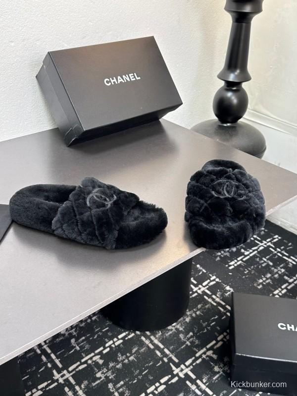 Chanel 2025 SS Fashion Fur Slippers - LY00250
