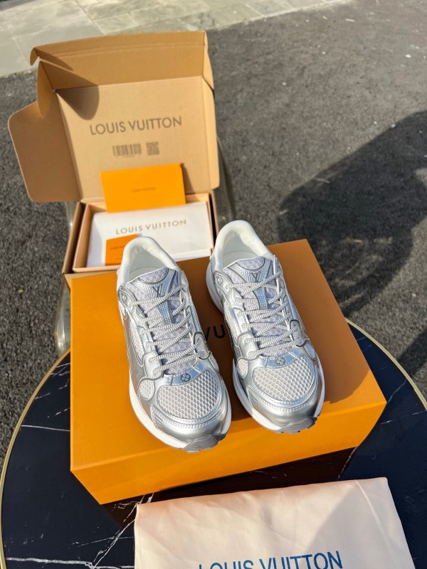 Louis Vuitton Olympia Series Casual Running Shoes with Monogram Embossing - AS00320