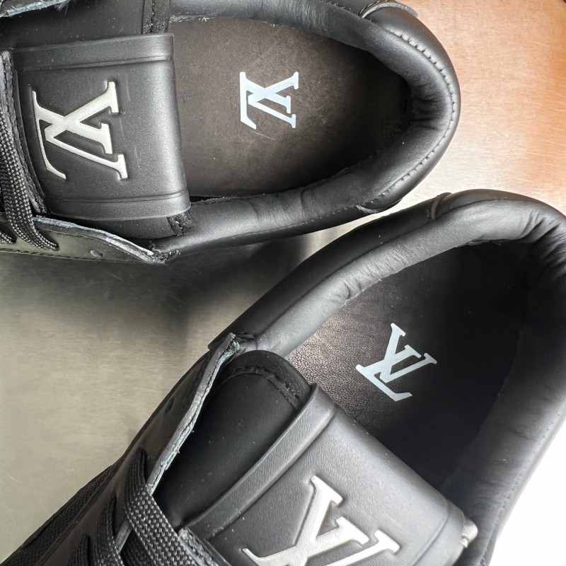 Louis Vuitton 2025 SS Run Away Calfskin Leather Round Toe Lace-Up Low Top Casual Lifestyle Shoes for Men - YC