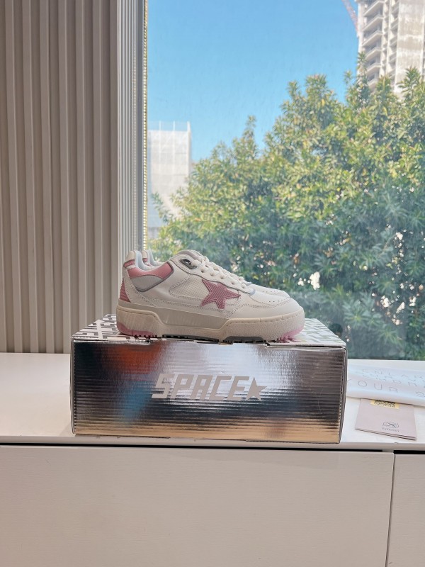 Golden Goose G411 Spring Summer Retro Running Shoes with Soft Sole - KFY00320
