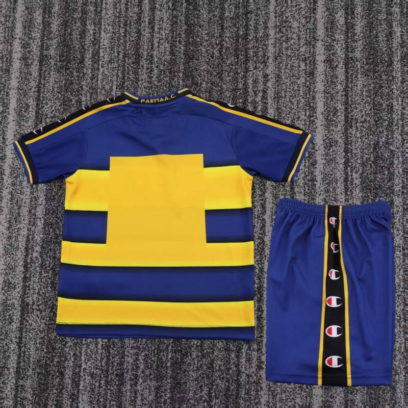 Retro Kids 01/02 Parma Home Jersey