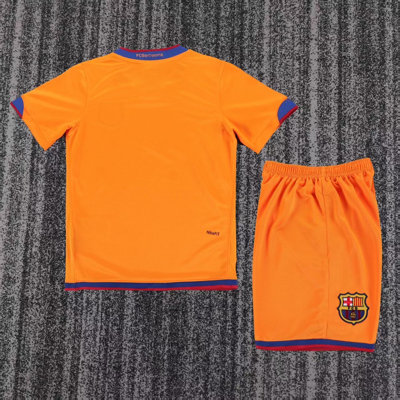 Retro 06/07 Kids Barcelona Away Jersey