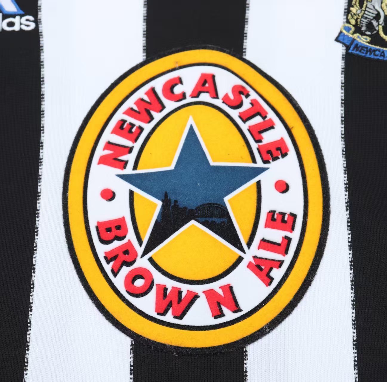 Retro Kids 99/00 Newcastle United Home Jersey