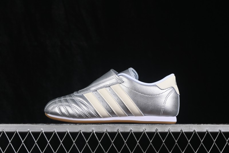 Adidas Originals Taekwondo Low-Top Training Shoes with Comfort Fit and Anti-Slip Sole - JS4023