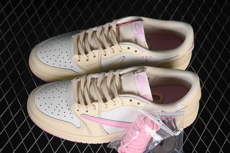 Nike Travis Scott x Air Jordan 1 Low OG AJ1 Low-Top Sneakers with Reverse Swoosh Design - IQ7604-100