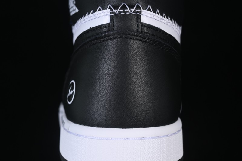Nike Air Jordan 1 High Collaboration Sneakers with Iconic Design - II7282-100