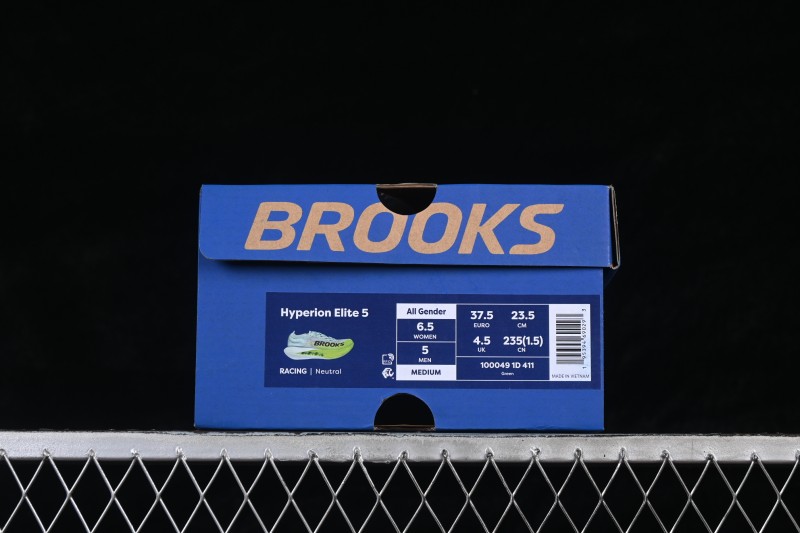Brooks Hyperion Elite 5 Racing Running Shoes with Lightweight Cushioning for Marathon Performance - 1000491D411