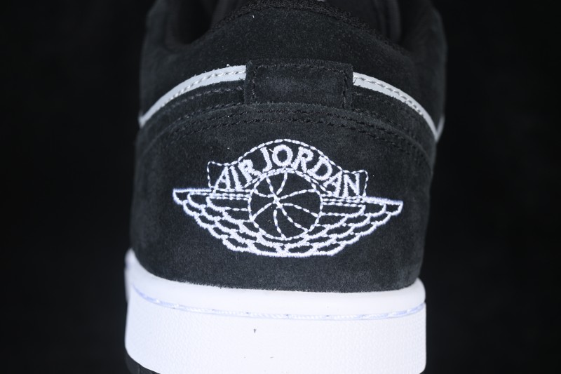 Nike Air Jordan 1 Low Retro Basketball Shoes with Classic Black and Grey Colorway - 553558-048