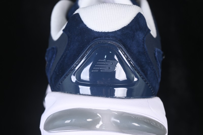 New Balance 983 Series Retro Casual Running Shoes - U983ND