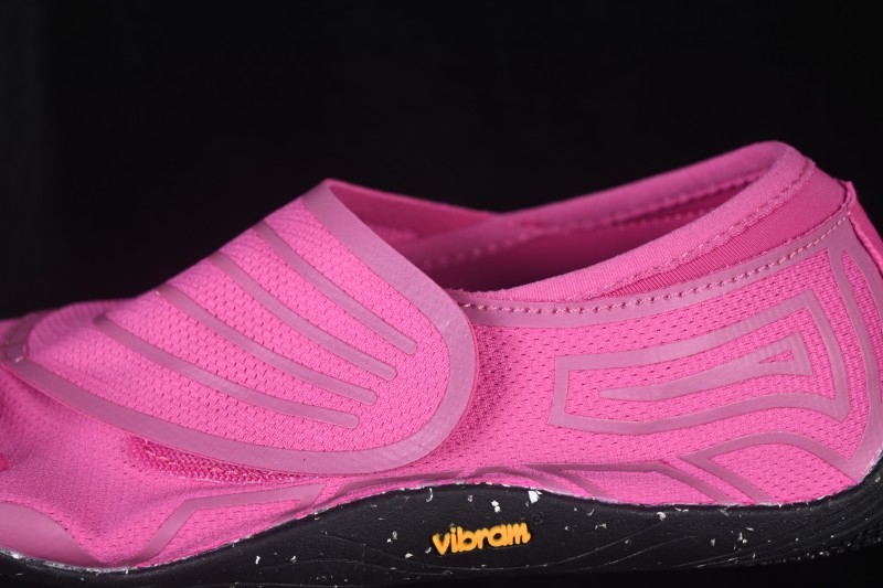 Vibram GroundSplay Barefoot Squat Training Quick-Dry Five-Finger Shoes with Support - 26W8804 Fuchsia Black