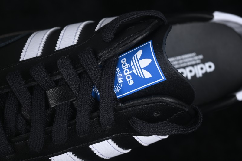 Adidas Samba OG Casual Half Slipper with Classic Three-Stripe Design - LB3815