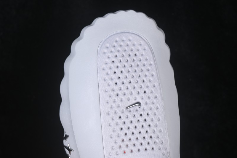 Nike Mind 001 Neuromuscular Foot Massage Slippers with Breathable Perforated Fabric - HY5028-003