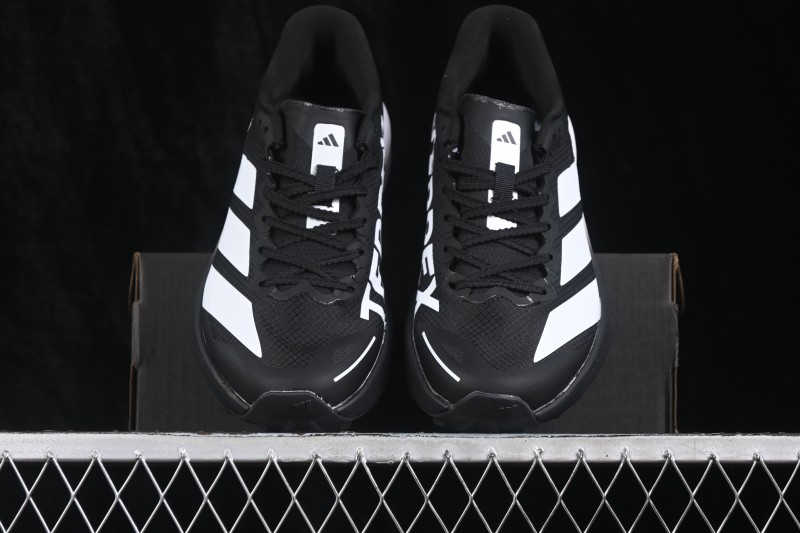 Adidas Terrex Agravic 4 Trail Running Shoes with Durable Comfort Design - KJ8875