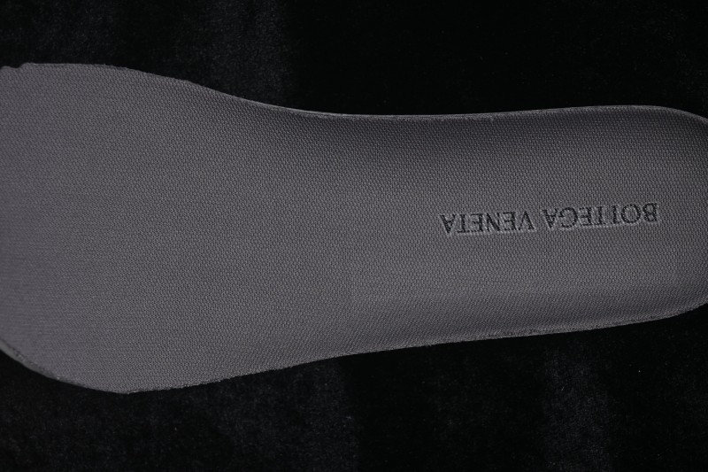 Bottega Veneta Low-Top Breathable Casual Sport Dad Shoes with Cushioning Sole - V2X409561