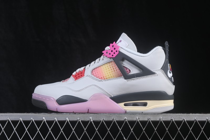 Nike Air Jordan 4 Retro Comic AJ4 Running Shoes with Graphic Design - JA1135-100