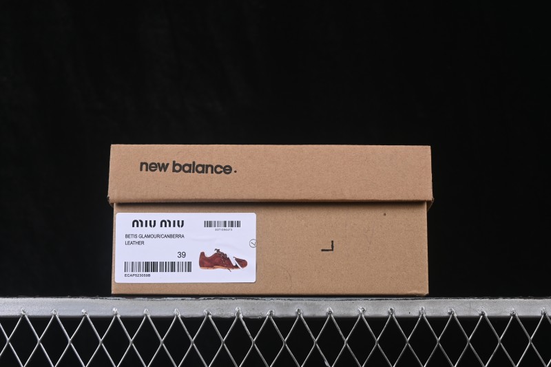 Miu Miu x New Balance 530 Low-Top Retro Casual Lifestyle Shoes - AJD4