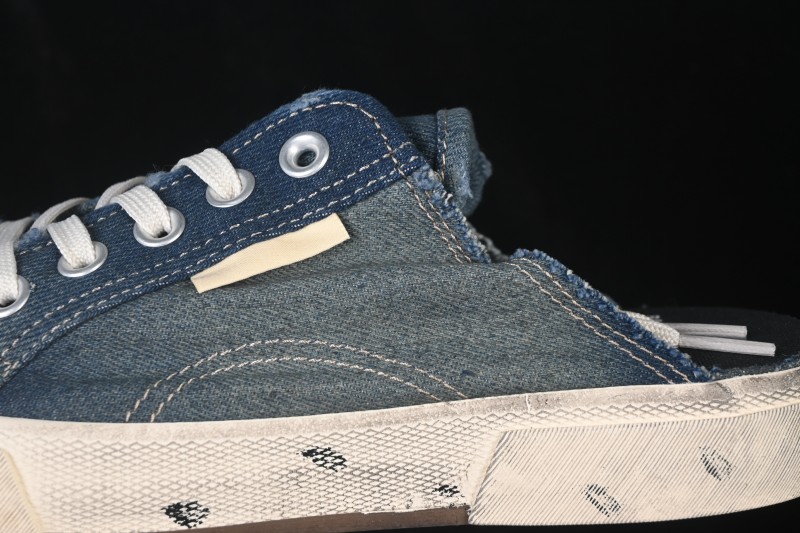 Balenciaga Paris Low Distressed Lace-Up Low-Top Fashion Sneakers - W3RCL4090