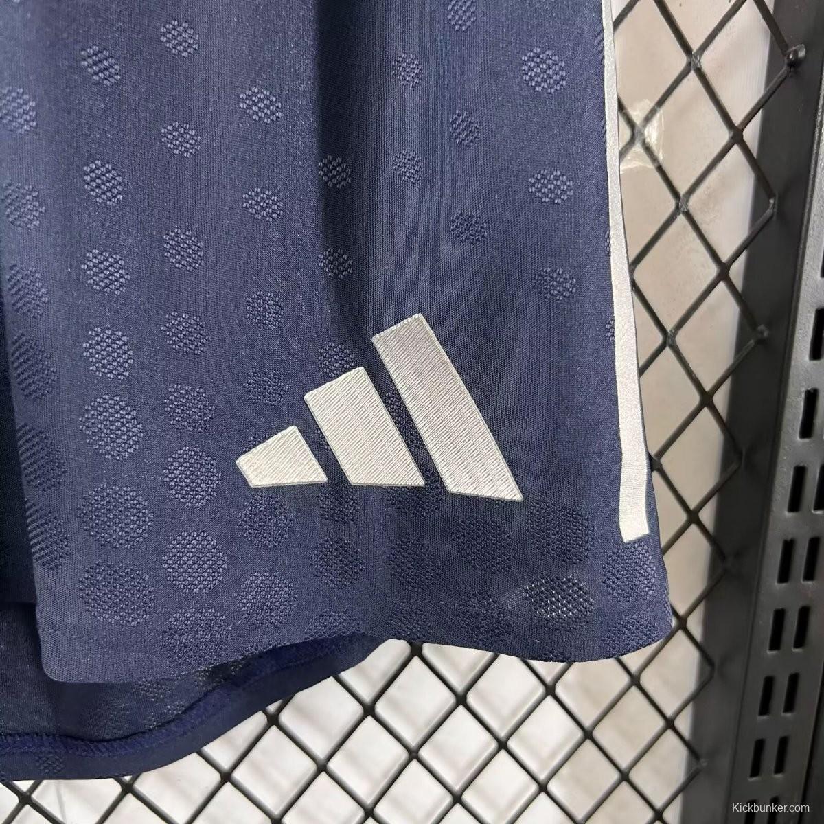 Player Version 25/26 Real Madrid Away Shorts