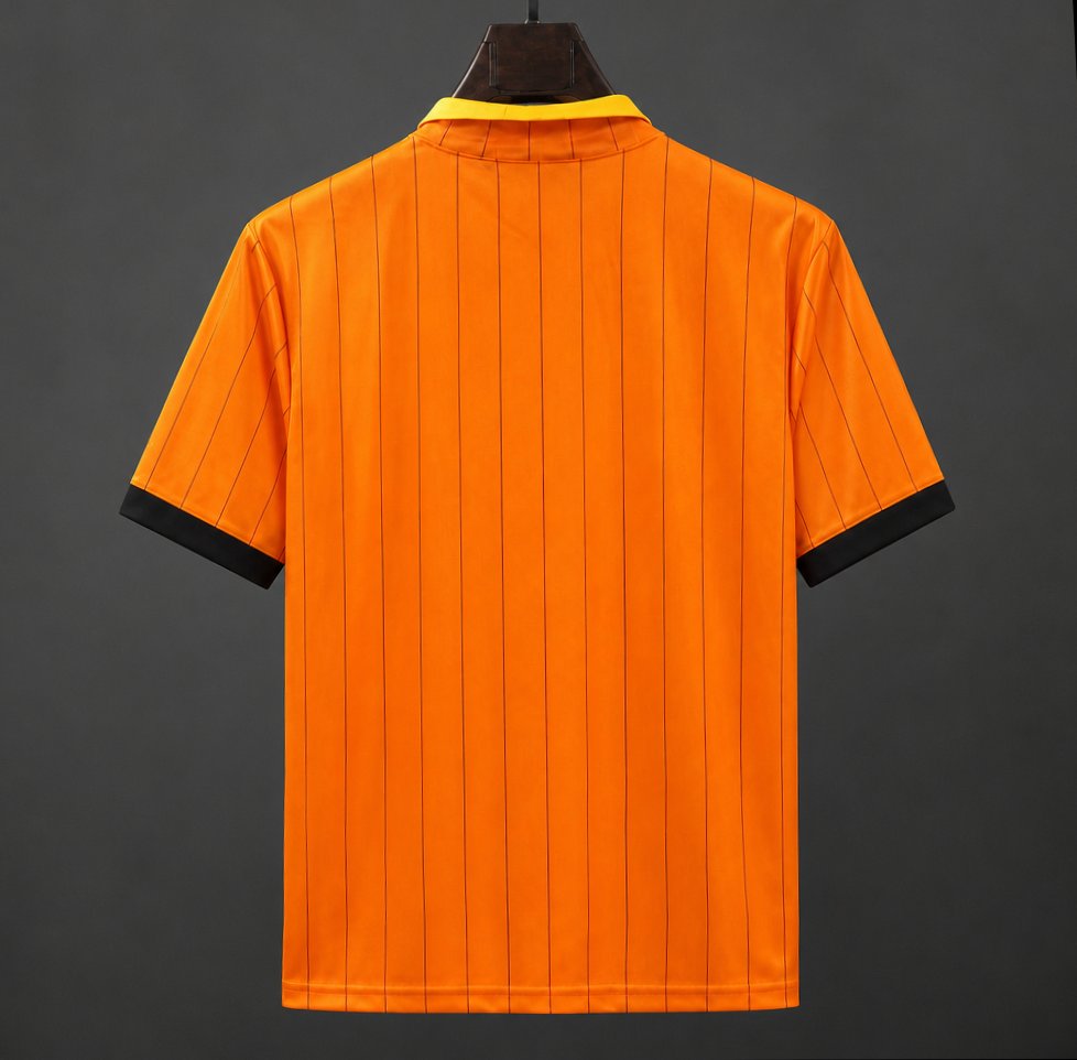 Retro 1982 Netherlands Home Jersey